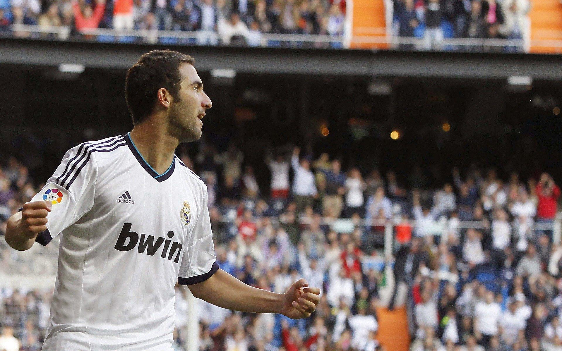 米体曝弗拉霍维奇世界杯梦碎 明夏免签引发豪门争夺战