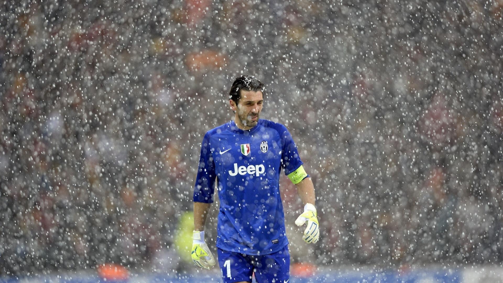 桑德兰创升超后里程碑，单季六胜追平英超时代，黑猫觉醒之路现曙光